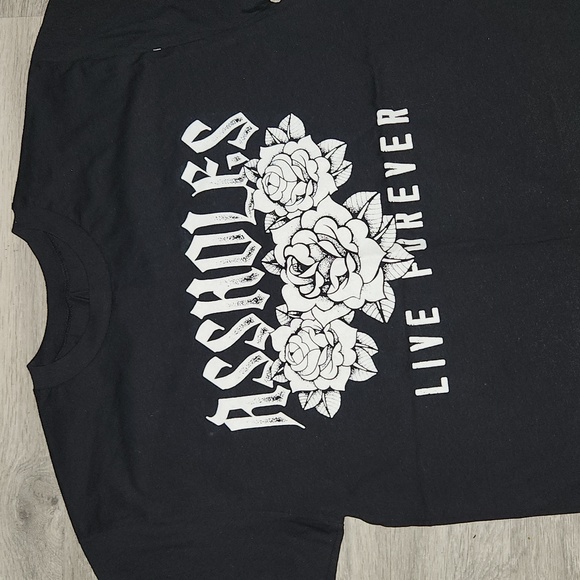 Brand new Alf shirt size medium flowers - Picture 1 of 3